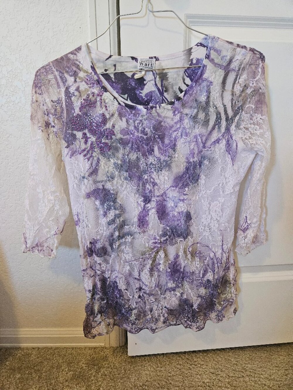 Keren Hart Lace Top